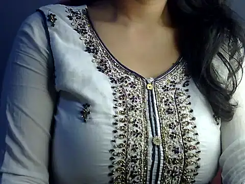 SiaraSiyA online show from May 7, 5:27 pm