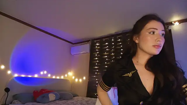 SoeTheReal online show from March 3, 7:53 pm