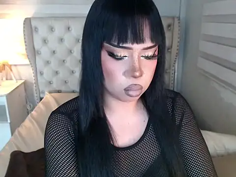 RebecaNextToYou online show from June 5, 5:19 pm
