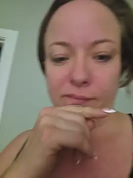julimonroe online show from June 17, 11:22 am