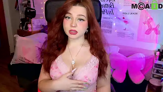 goddesstella online show from June 25, 1:05 am
