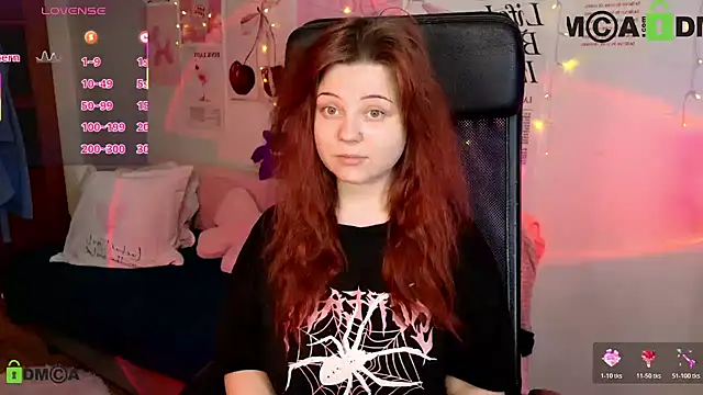 goddesstella online show from April 28, 1:47 am