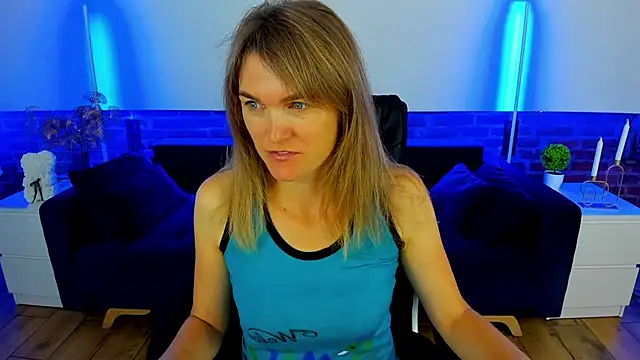 Snapshot of Anabell_xxx chatting on September 13, 5:37 am Anabell xxx online show from September 13, 5:37 am