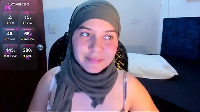 MatchedEyebrow online show from August 3, 9:53 pm