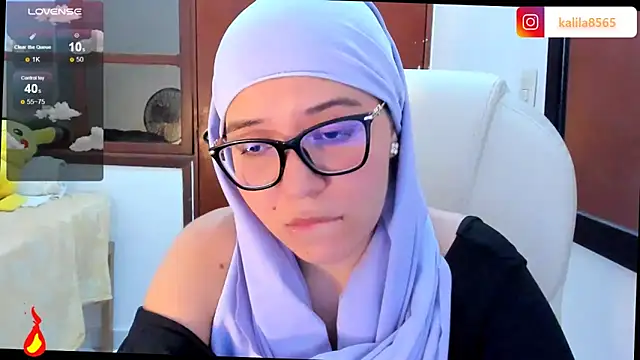 MatchedEyebrow online show from September 13, 9:23 pm