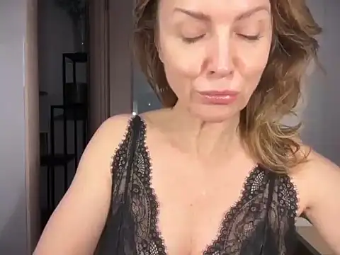 RachellAmazing online show from January 15, 7:20 pm