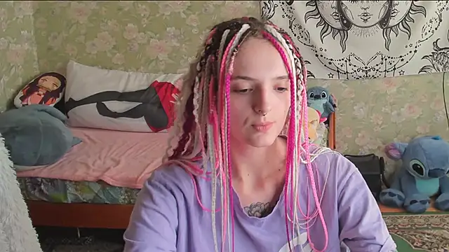 Cutie Adelia online show from June 27, 12:22 pm