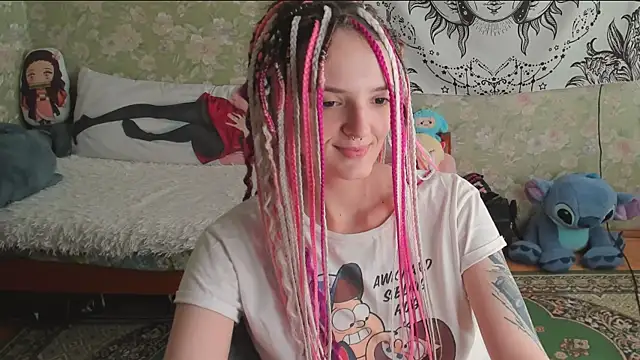 Cutie Adelia online show from July 4, 10:11 am