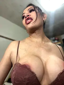 HugeKatarinaTS online show from October 19, 4:20 pm