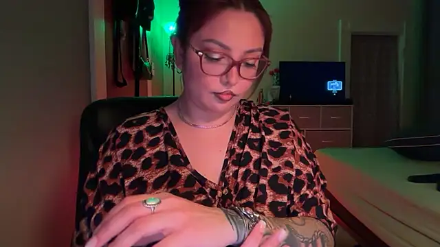 Pumpkin bunny online show from June 28, 2:07 am