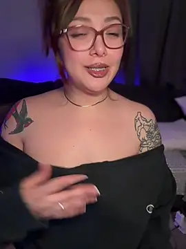 Pumpkin bunny online show from May 2, 3:43 am