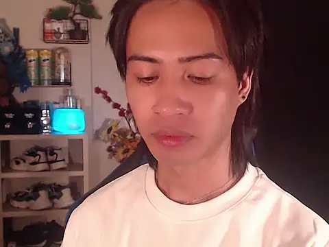 Manilagirl xx online show from May 3, 4:32 pm