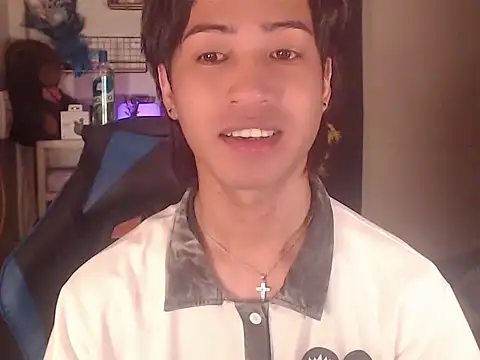 Manilagirl xx online show from June 25, 4:34 am