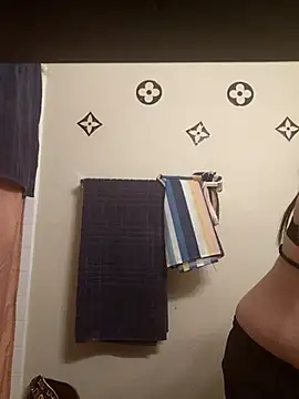 bootiebby online show from March 14, 11:55 am