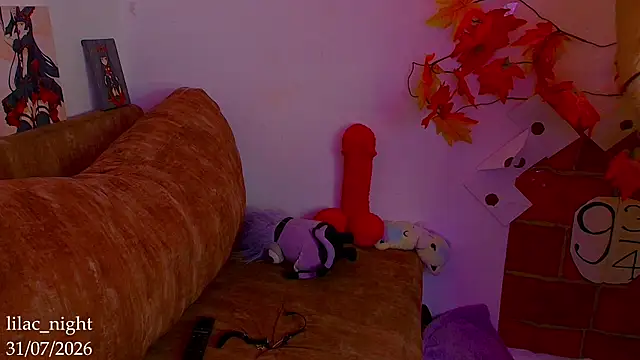 lilac night33 online show from July 31, 9:05 pm