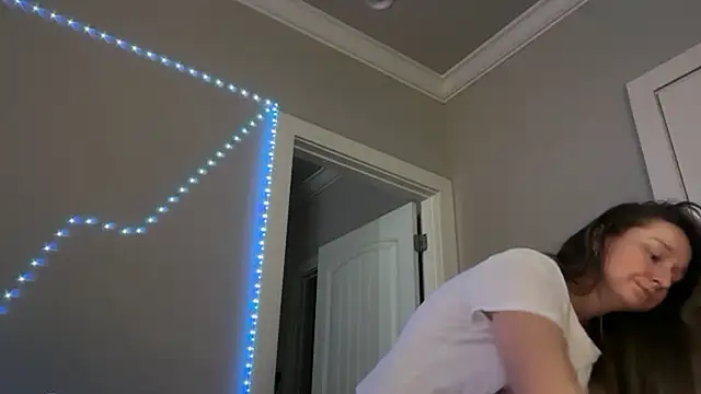 Vivian MayXxX online show from February 15, 8:19 pm