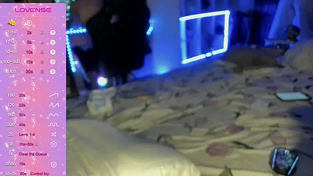 92yourbitch922 online show from June 8, 8:30 pm