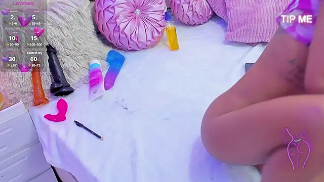 Snapshot of KendalStallyon chatting on September 19, 12:42 am KendalStallyon online show from September 19, 12:42 am