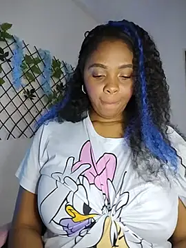 collegechica online show from November 6, 5:57 am