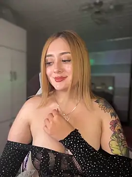 Sam Thompsoon  online show from October 23, 3:45 am