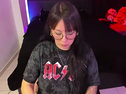 lia minami online show from April 24, 4:15 am