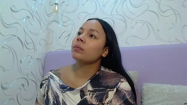 EmilyQueen3x online show from November 15, 3:13 pm