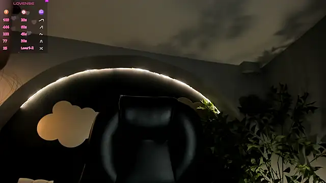 MartinnaBonnet online show from December 2, 10:49 am