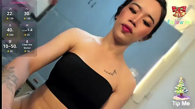 Emma hermosa online show from December 15, 7:46 am