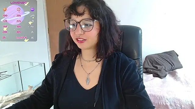 myamillor online show from September 26, 2:04 pm