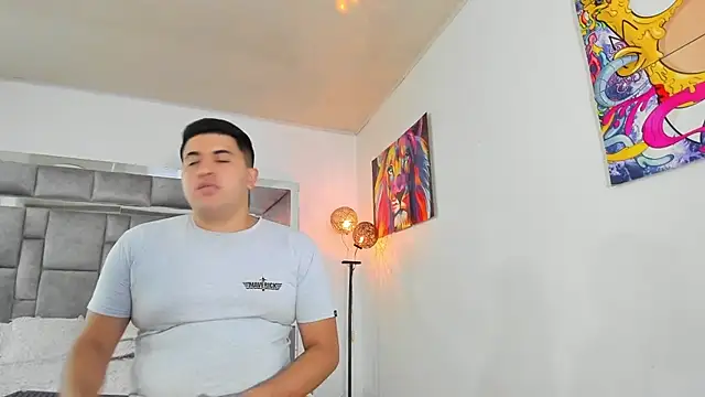 Candy And Andy  online show from July 10, 5:13 pm