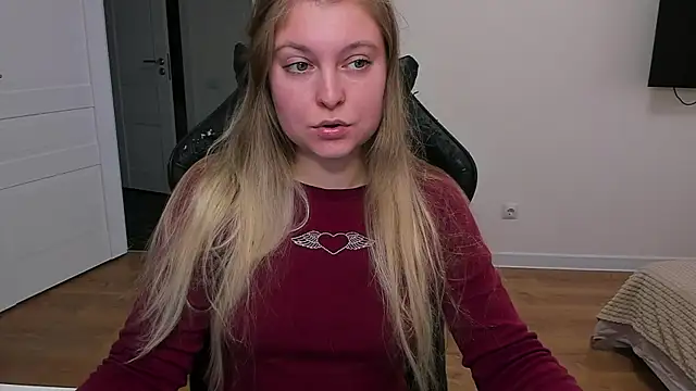 Snapshot of stacy_miracle chatting on September 22, 2:26 pm stacy miracle online show from September 22, 2:26 pm
