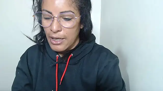 kateleyagrey online show from July 5, 12:44 pm