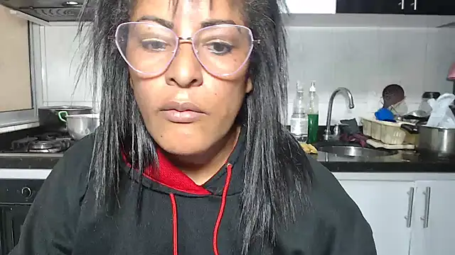 kateleyagrey online show from June 24, 7:24 pm