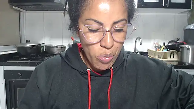 kateleyagrey online show from March 14, 12:22 am