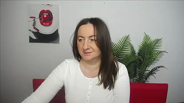 Abby Taylorr online show from February 1, 7:18 am