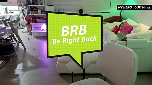 Snapshot of Vesaaa chatting on September 19, 4:44 am Vesaaa online show from September 19, 4:44 am