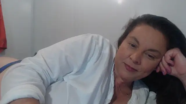 fulloferotic online show from June 9, 7:24 pm