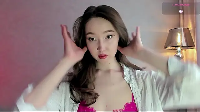  luna 022 online show from March 16, 6:06 am