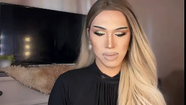 Ts glamxxxx online show from March 12, 12:46 am