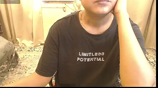 sexyrihana1 online show from June 16, 6:58 am
