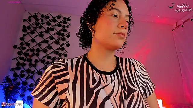 cailynhot online show from October 7, 10:58 pm