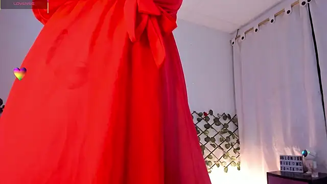 cailynhot online show from April 28, 2:27 am