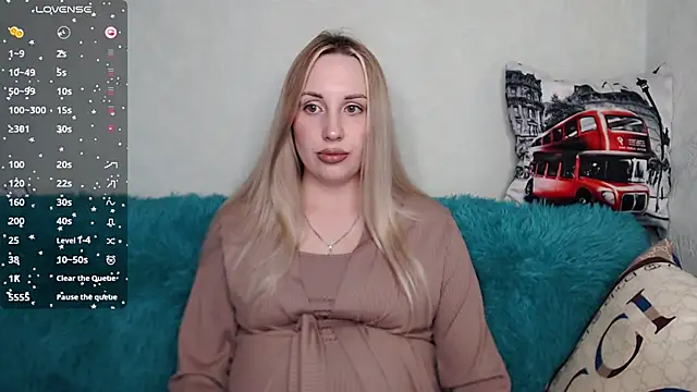 Snapshot of Monika_bae chatting on October 2, 2:00 pm Monika bae online show from October 2, 2:00 pm