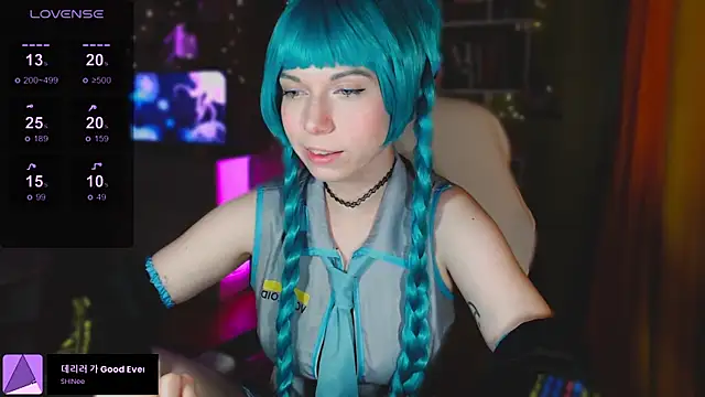 freya sunny online show from September 12, 10:24 am