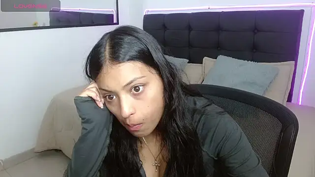 vaness weet online show from July 20, 7:47 pm