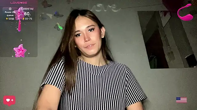 MeganEmmaWilson online show from July 23, 1:51 am