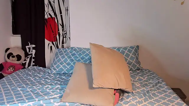 caylinhot7 online show from November 19, 5:40 am