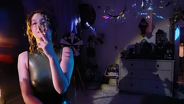 Scarlett Wanner online show from July 12, 7:58 pm