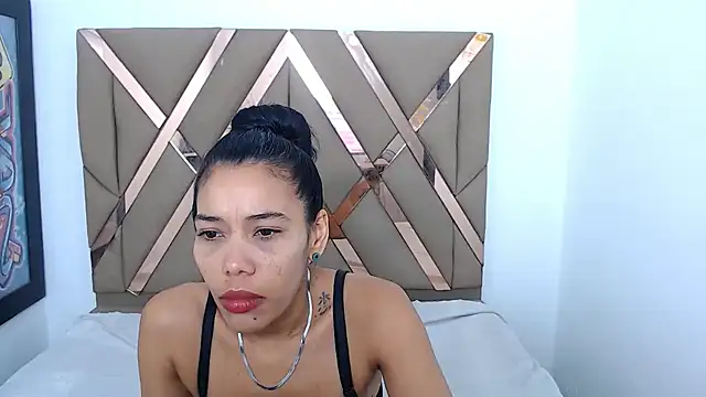 lizeth keilyn online show from June 10, 5:11 pm