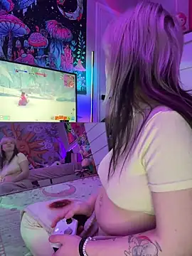 Cutiepiespanks online show from April 29, 2:37 am